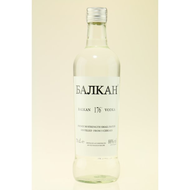 Balkan 176 Vodka 70 Cl 88 Vodka Vin Med Mere Dk